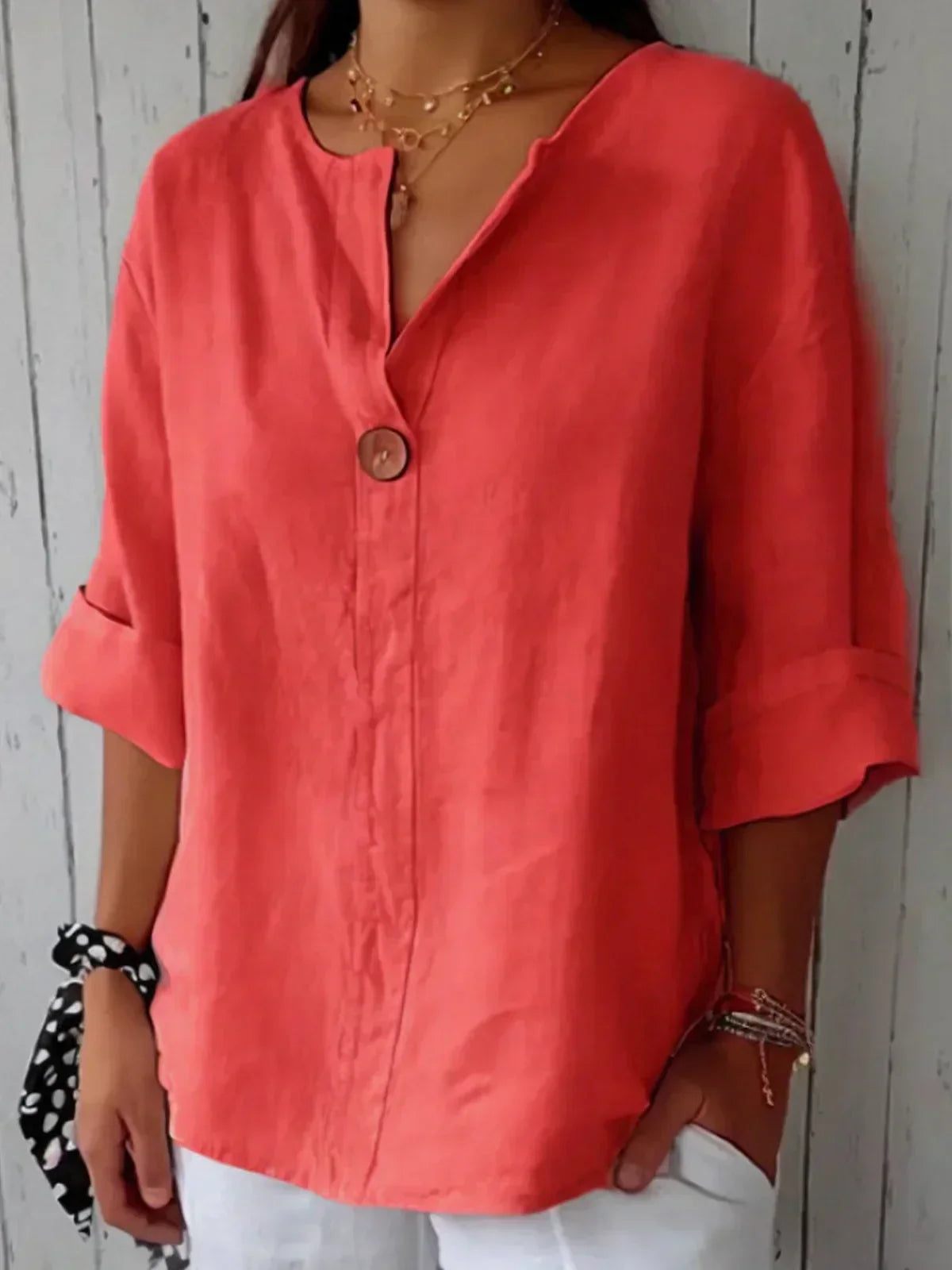 Avero™ | Elegant and chic blouse